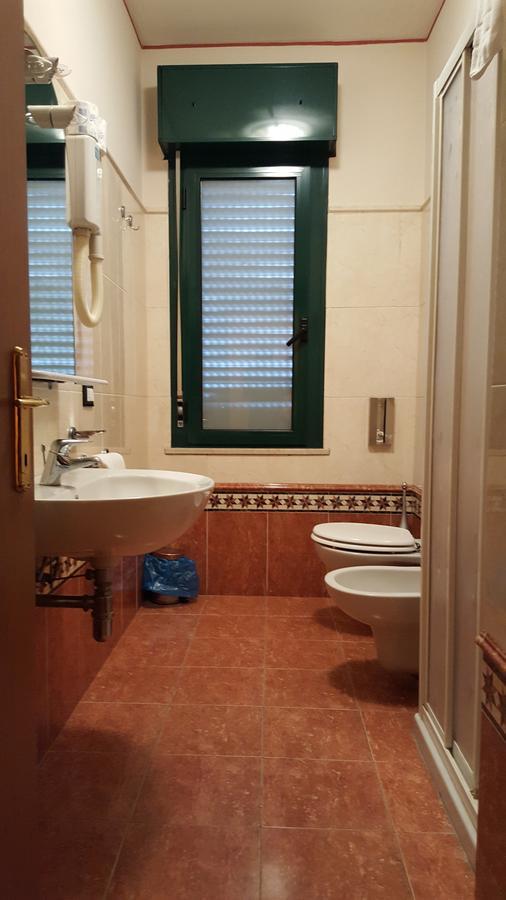 Hotel Ristorante Amalfitana Dello المظهر الخارجي الصورة